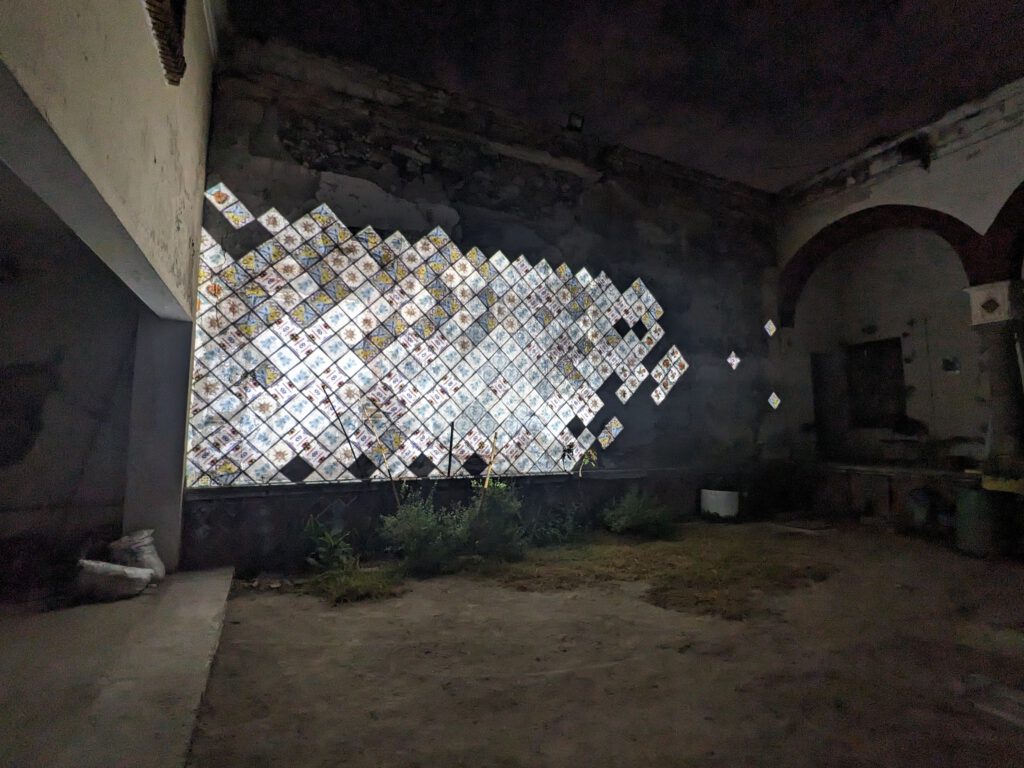PXL_20250513_030553872